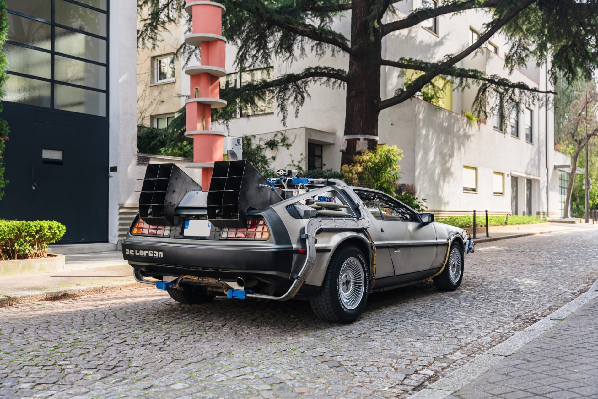 DELOREAN Dmc-12 "time machine" 1981